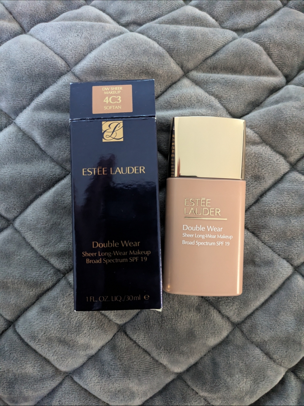 Estee Lauder Double Wear Sheer Long-Wear Makeup – Soft Tan (4C3)